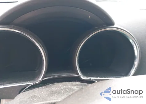 2010 Toyota Highlander Limited V6 z USA, uszkodzony, nr VIN 5TDDK3EH3AS038784